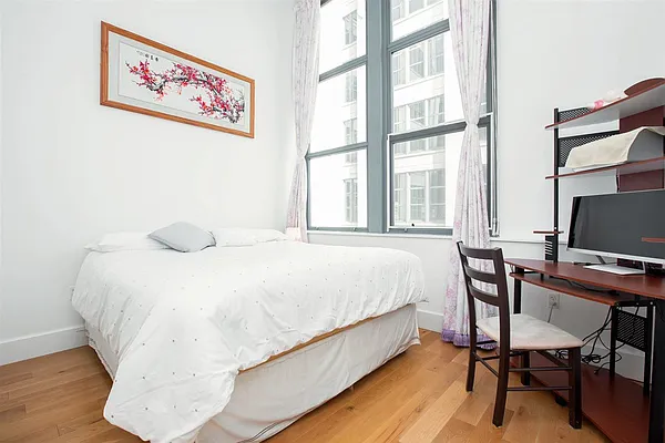 Sold by Keller Williams City Life JC Realty | media 2