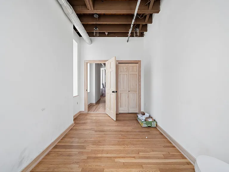 4501 Liberty Ave #2 — Photo 5