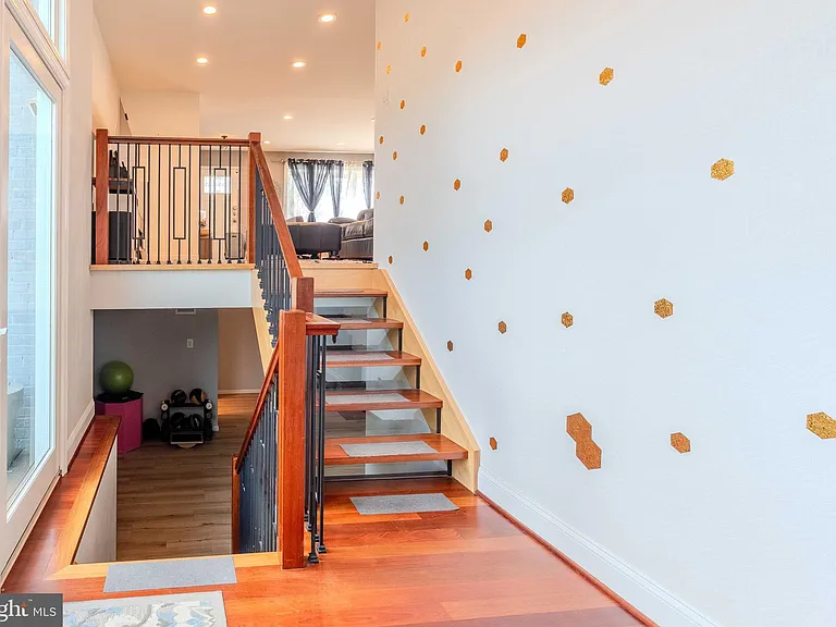 942 N McKinley Rd — Photo 31