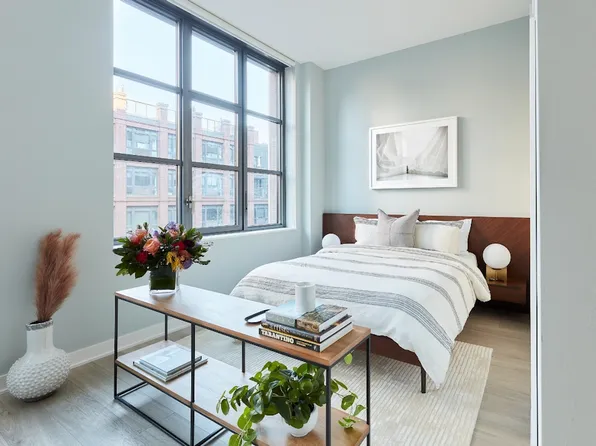 160 Front Street image 26 of 29