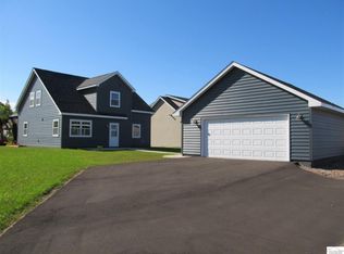 1829 E 6th St, Superior, WI 54880