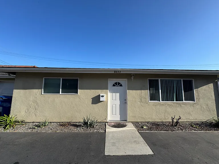 8653 Walker St — Photo 16