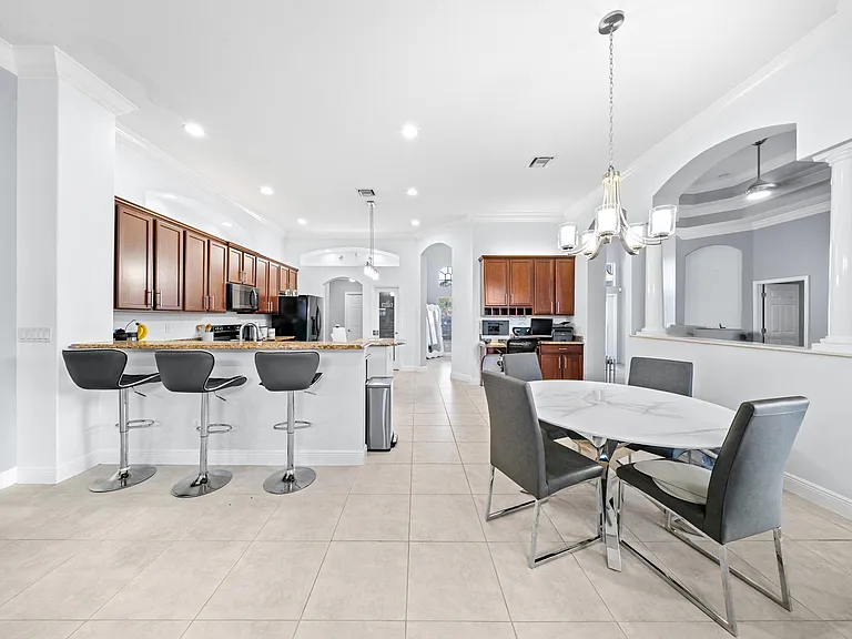 5918 NW Hann Dr — Photo 16