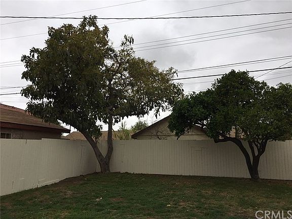 3rd image of 17613 Horst Ave