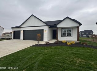 5059 Magnolia Dr, Oregon, OH 43616