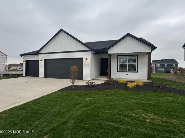 5059 Magnolia Dr, Oregon, OH 43616