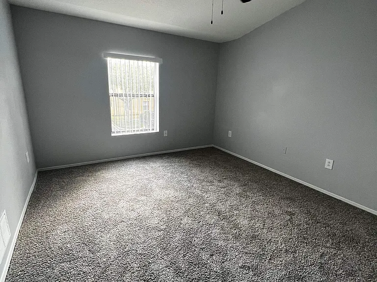 Ashton Oaks — Photo 28