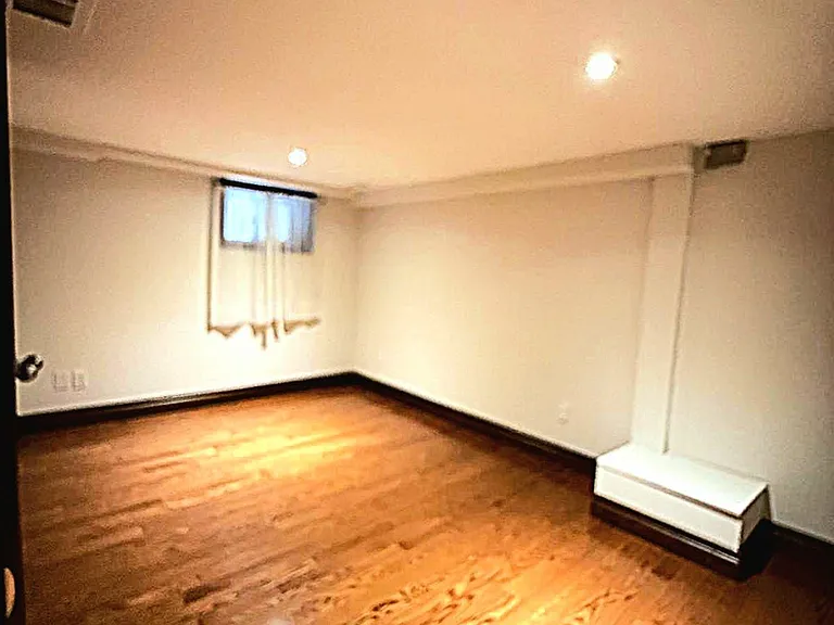 267 Saint Helens Ave #2 — Photo 10