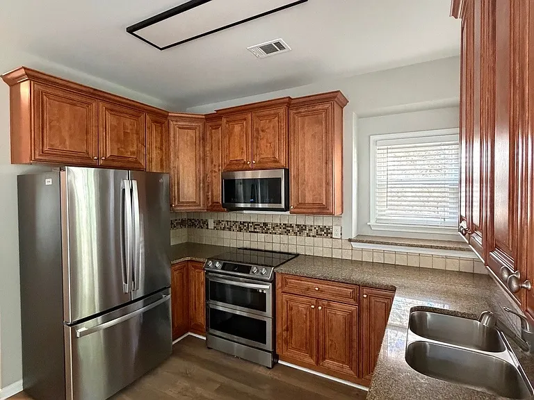 5430 Derby Chase Ct — Photo 8