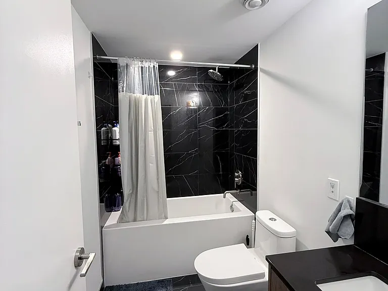 1100 Sheppard Ave W #122 — Photo 8