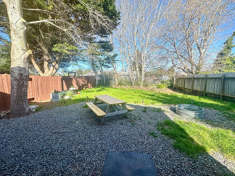1331 California St — Photo 20