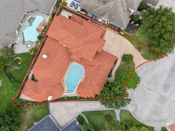 16610 Champagne Falls Ct, Spring, TX 77379