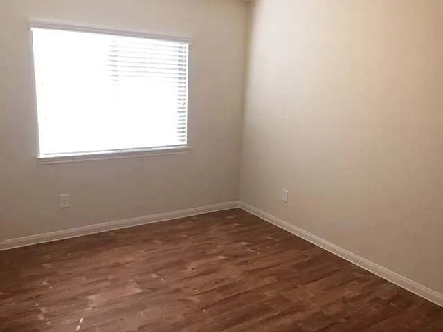 705 S Ella Creek Dr — Photo 6
