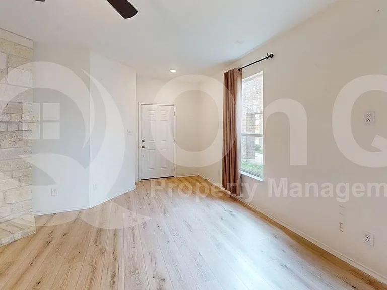 14220 James Buchanan St — Photo 8