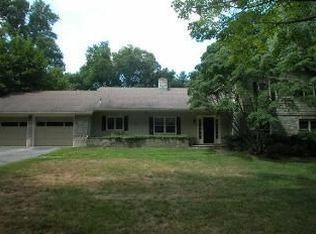 79 Manor Rd, Ridgefield, CT 06877