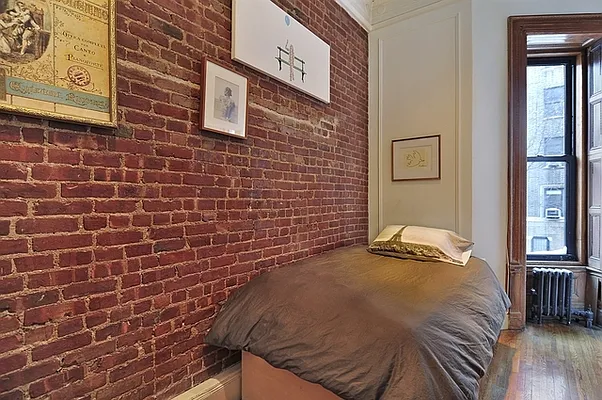 Sold by Compass | media 21