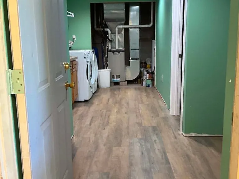 204 W Fairbanks St — Photo 16