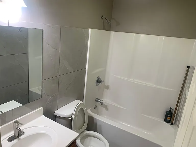 1112 Gilbert Station Ln — Photo 16