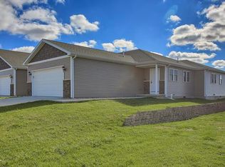 1607 Timber Wolf Ln UNIT C, Mahomet, IL 61853