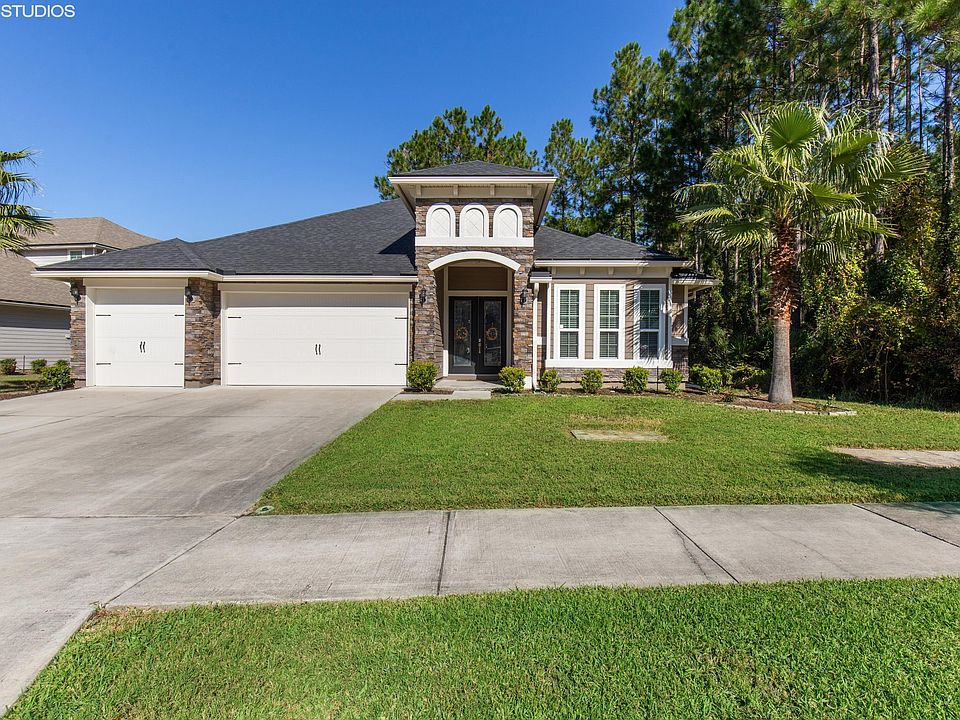 1st image of 79842 Plummers Creek Dr