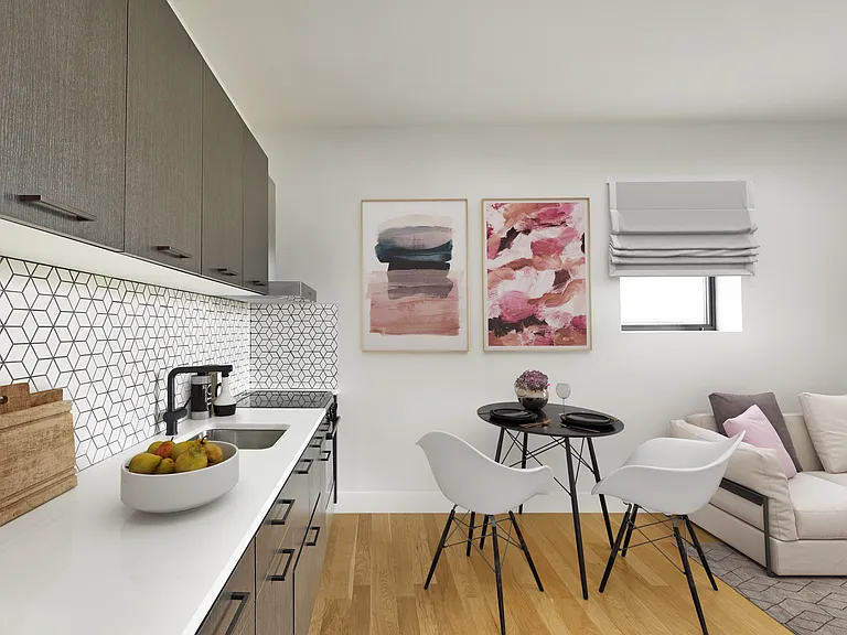 101 E 10th St #8C — Photo 3