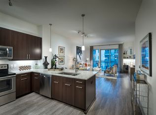 1010 W Peachtree St NW, Atlanta, GA 30309