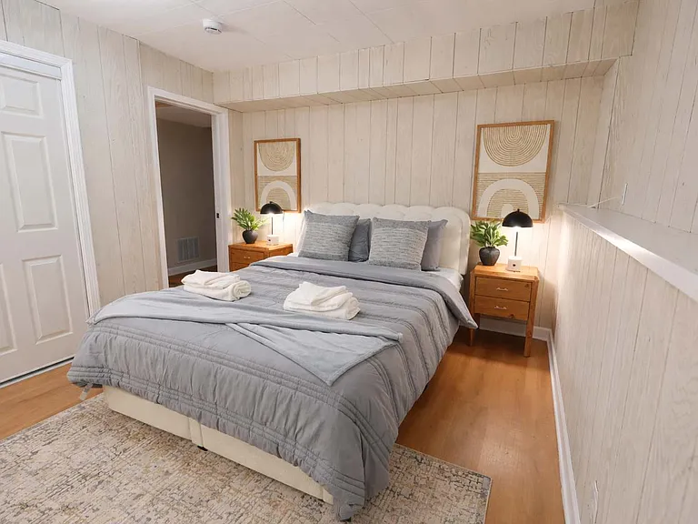 2207 Francine Ave — Photo 8