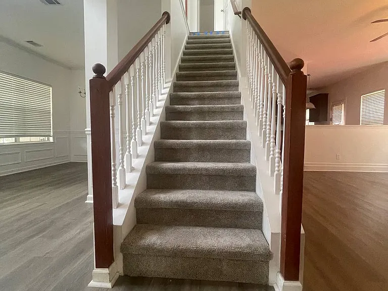 520 Lakeridge Ct — Photo 17