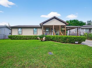 5012 Ratama St, Houston, TX 77017