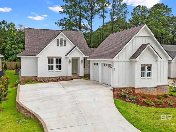 852 Geranium Dr, Fairhope, AL 36532
