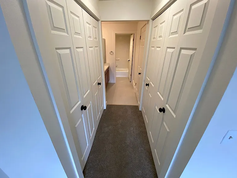 2244 N Canyon Rd #214 — Photo 9