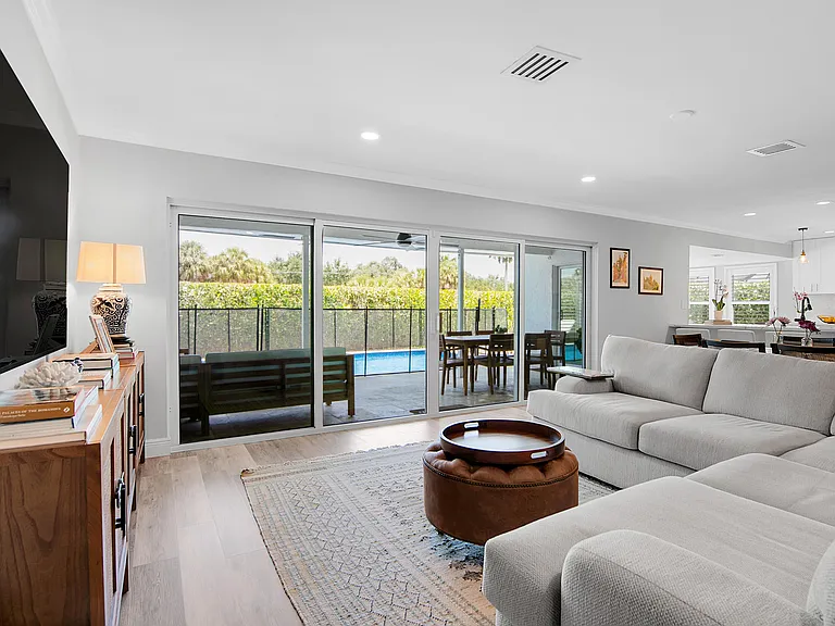 23313 Lago Mar Cir — Photo 25