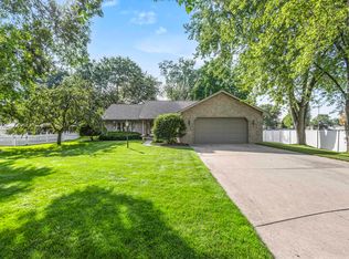 1051 Coppens Rd, Green Bay, WI 54303