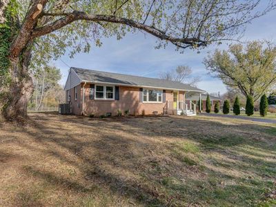 1324 Peach Tree Dr, Crozet, VA, 22932