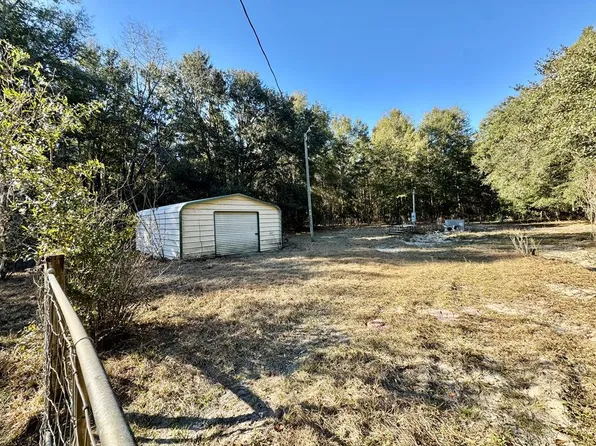 8180 SE 2nd St Rd, Trenton, FL 32693