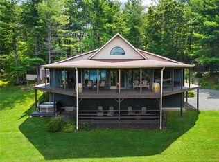 8851 Silvernail Rd, Hammondsport, NY 14840