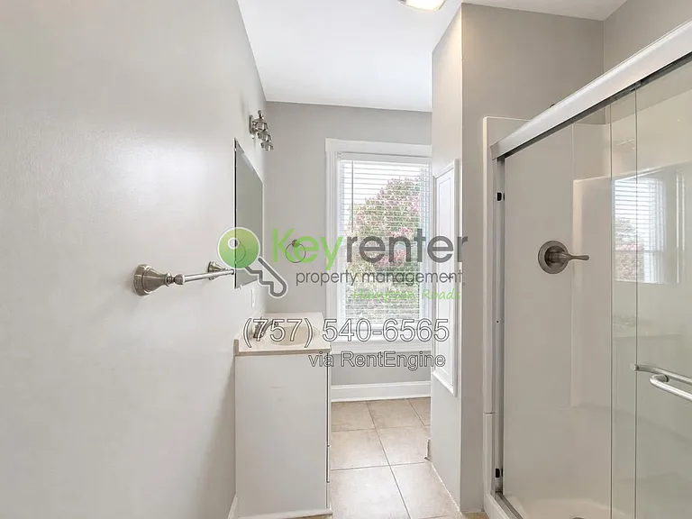 3308 Monroe St — Photo 4