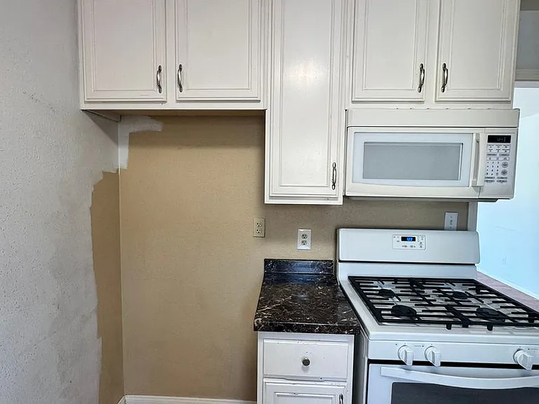 6150-52 Horton Dr — Photo 19