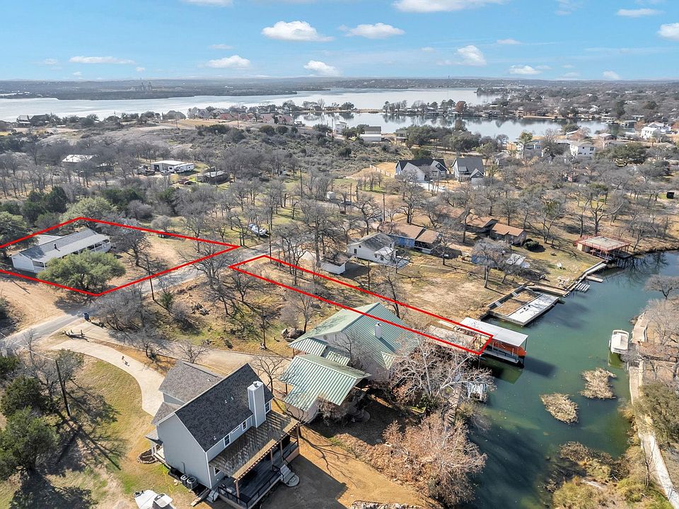 1st image of 906 Woodland Hills