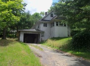 377 Quincy St, Fall River, MA 02720