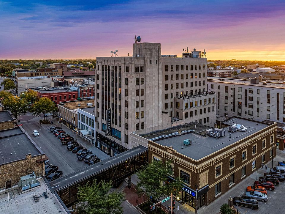 1st image of 118 Broadway N