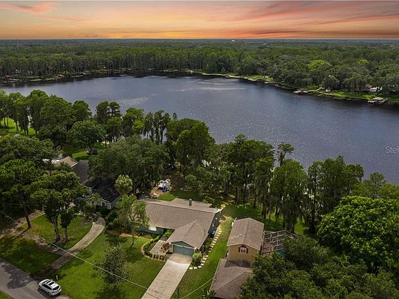 2nd image of 16118 Armistead Ln
