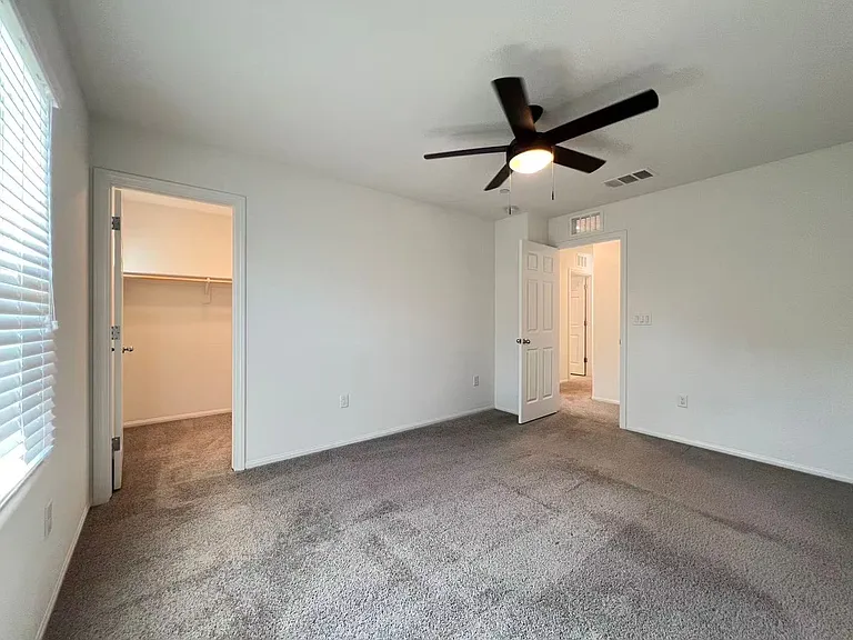 1347 Graphite Ave — Photo 22