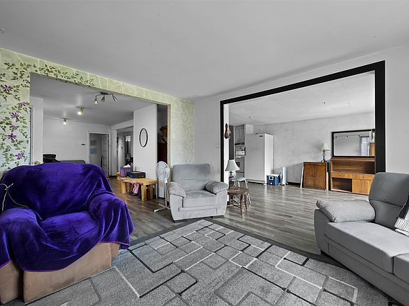 5th image of 4933 Anker Rd