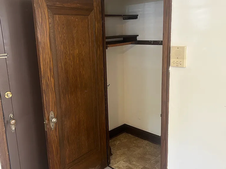 3715 Grand Ave S #B1 — Photo 5