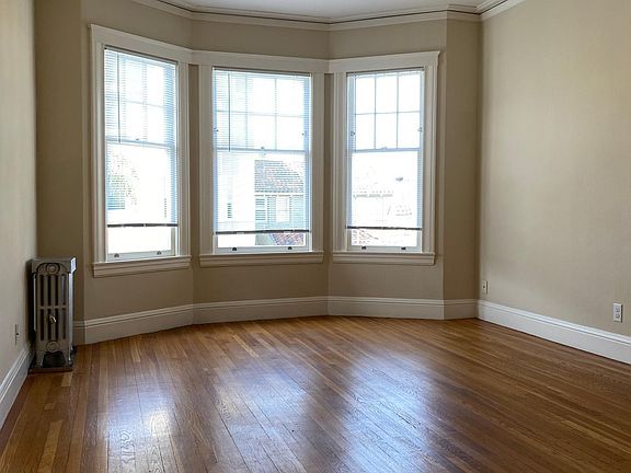 3rd image of 2190 Beach St #A206