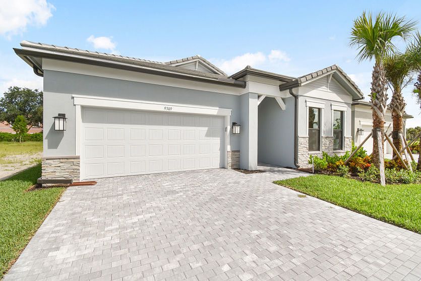 Exterior Homesite 03800