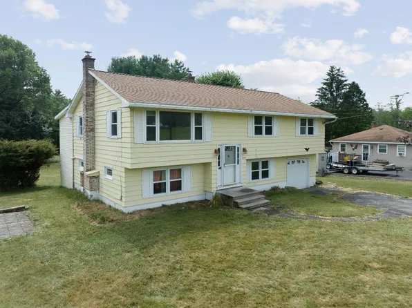 434 Cloverdale Rd, Chenango Forks, NY 13746