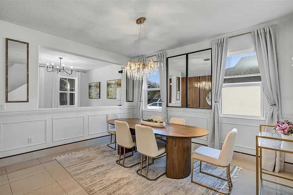 6 bed, 4.0 bath, 3751 sqft, $5,000 — Photo 4
