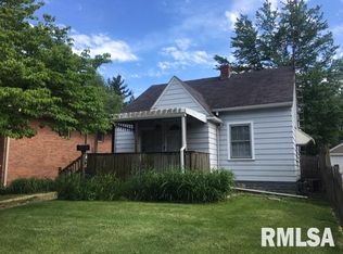 1228 E Stanford Ave, Springfield, IL 62703